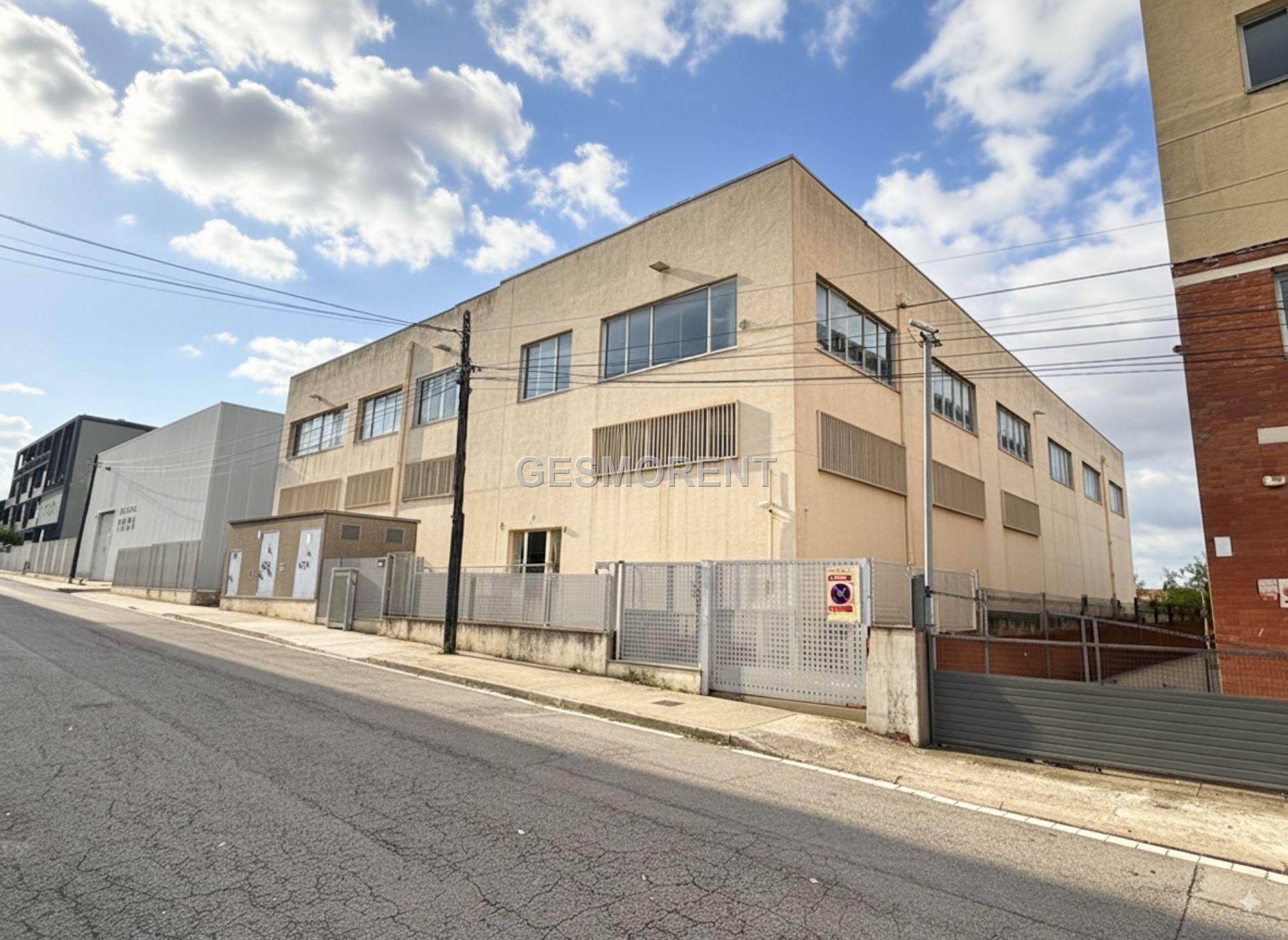 NAVE EN VENTA Y ALQUILER EN SANT JOAN DESPÍ