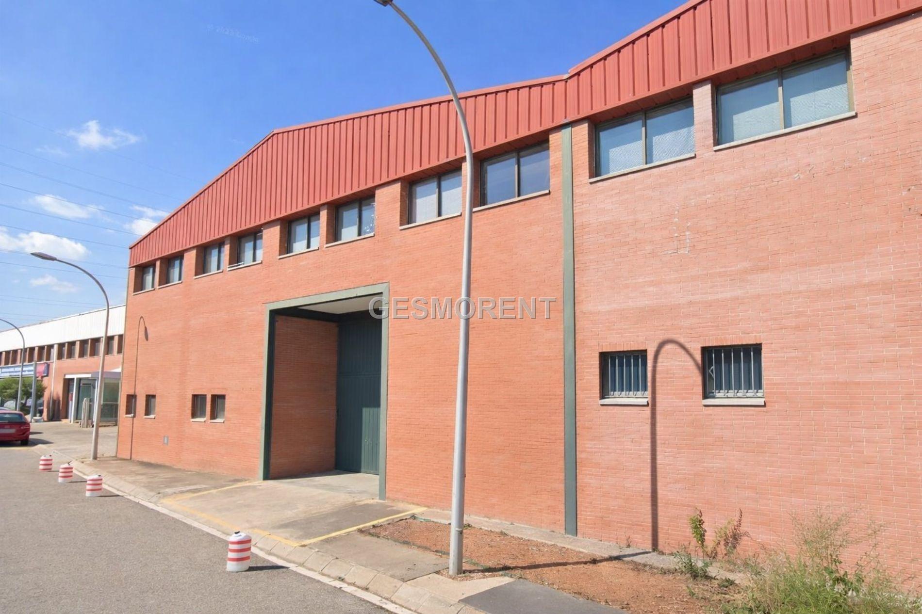 NAVE INDUSTRIAL EN VENTA EN SANT VICENÇ DELS HORTS, BARCELONA