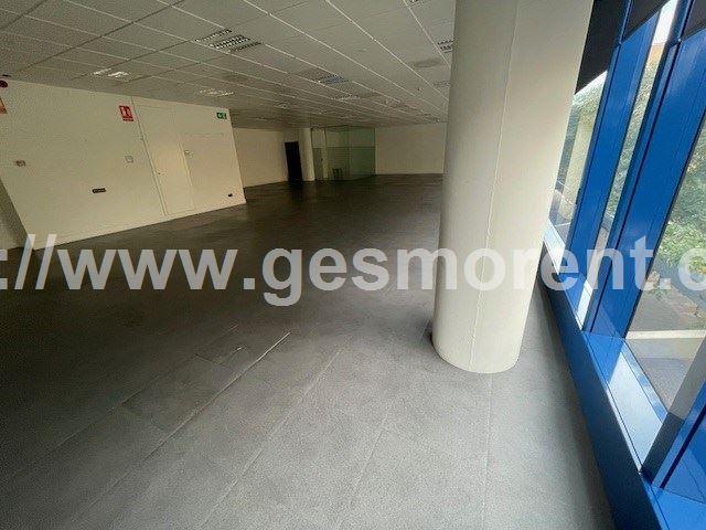 OFICINA EN VENTA EN BADALONA